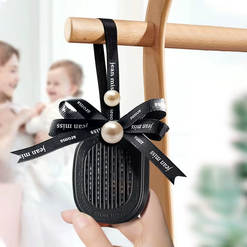Car Aromatherapy Long Lasting Fragrance Car Perfume Interior High-End Decoration Home Bedroom Wardrobe Fragrance Pendant Perfume